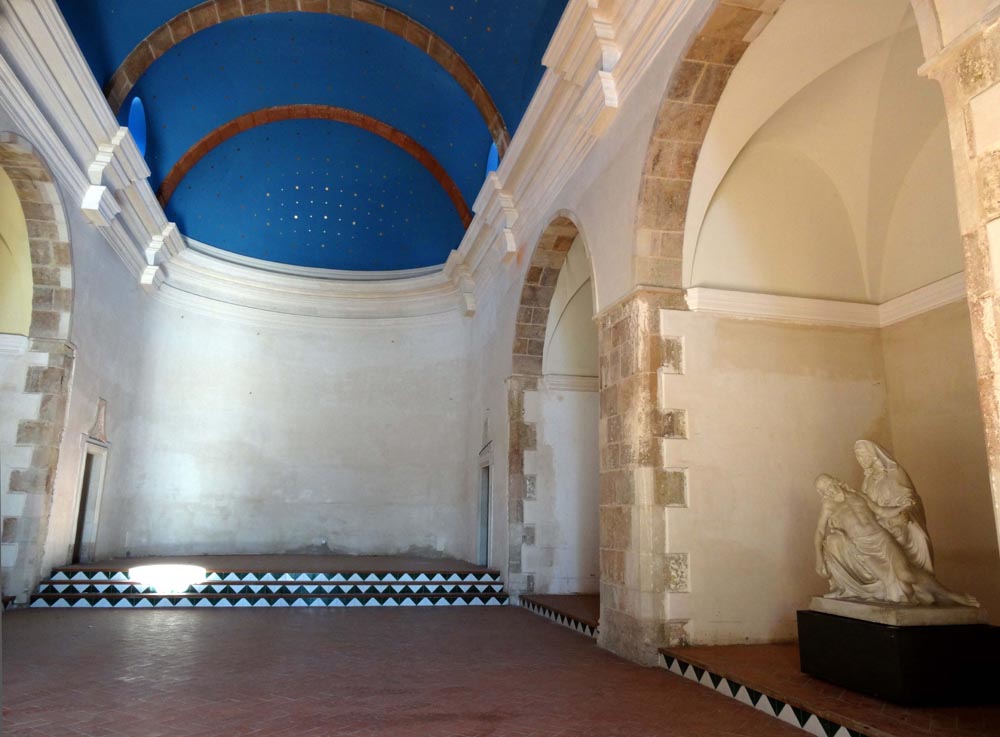 Interior de l'Església Vella de Sant Martí
