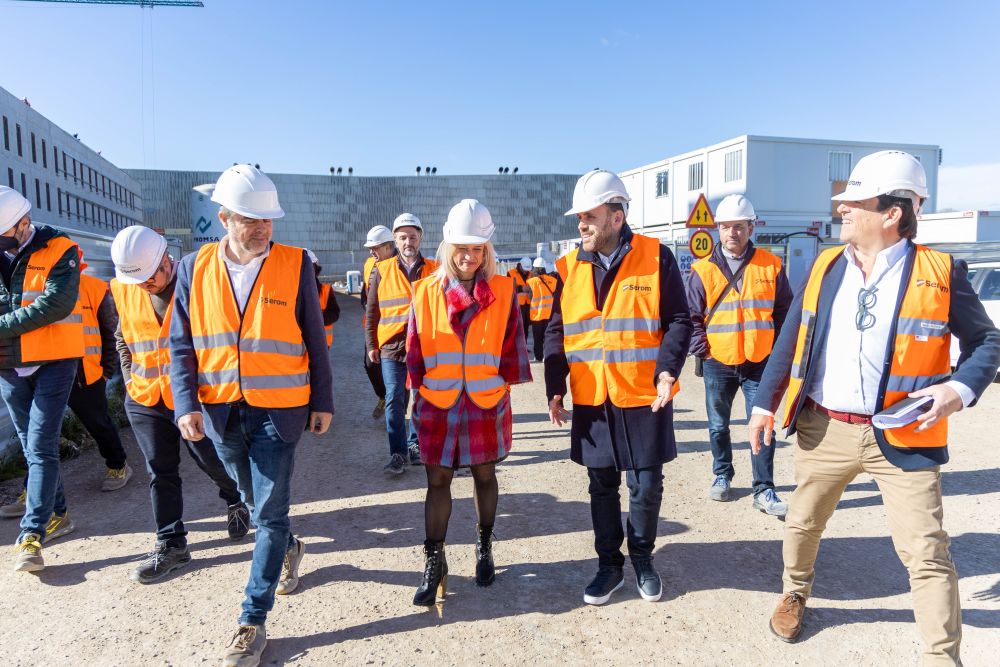 Moment de la visita de la Delegada del Govern de la Generalitat a Cerdanyola