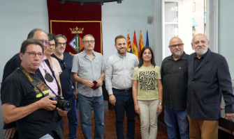 Foto amb el jurat i guanyador del Concurs 2022